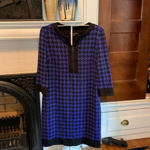 Isabella Demarco Tahari Levine zip‎ front dress. Worn about 3-4x